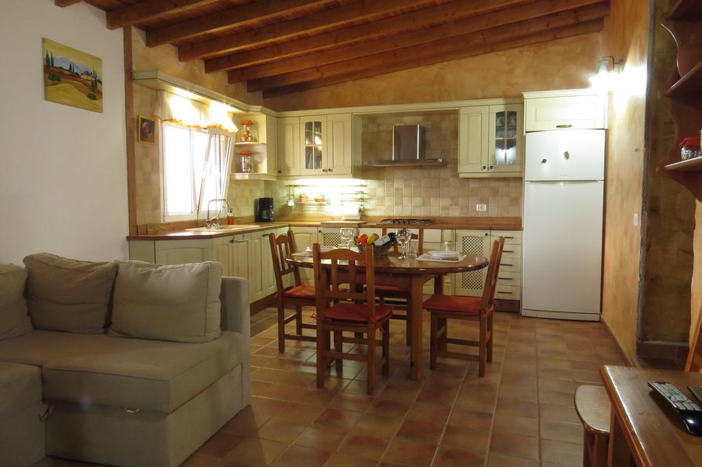 Casa La Lomada Pensionat Telde Exteriör bild